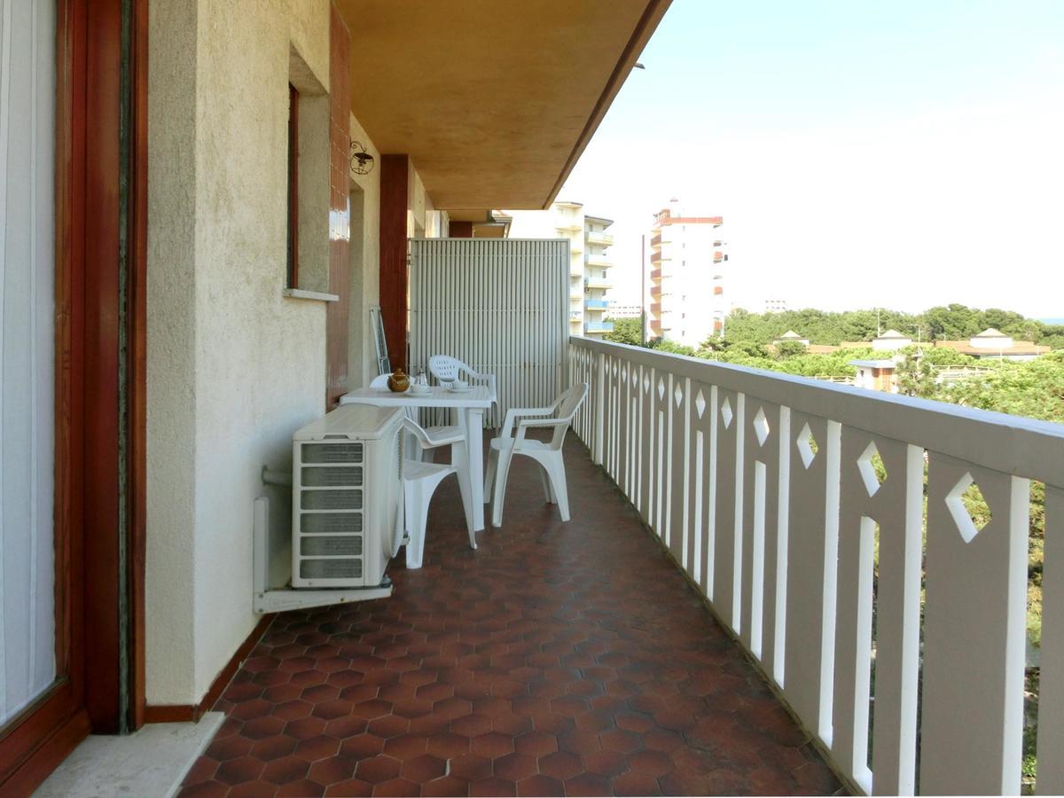 Apartamento Lucerna Lignano Sabbiadoro Exterior foto