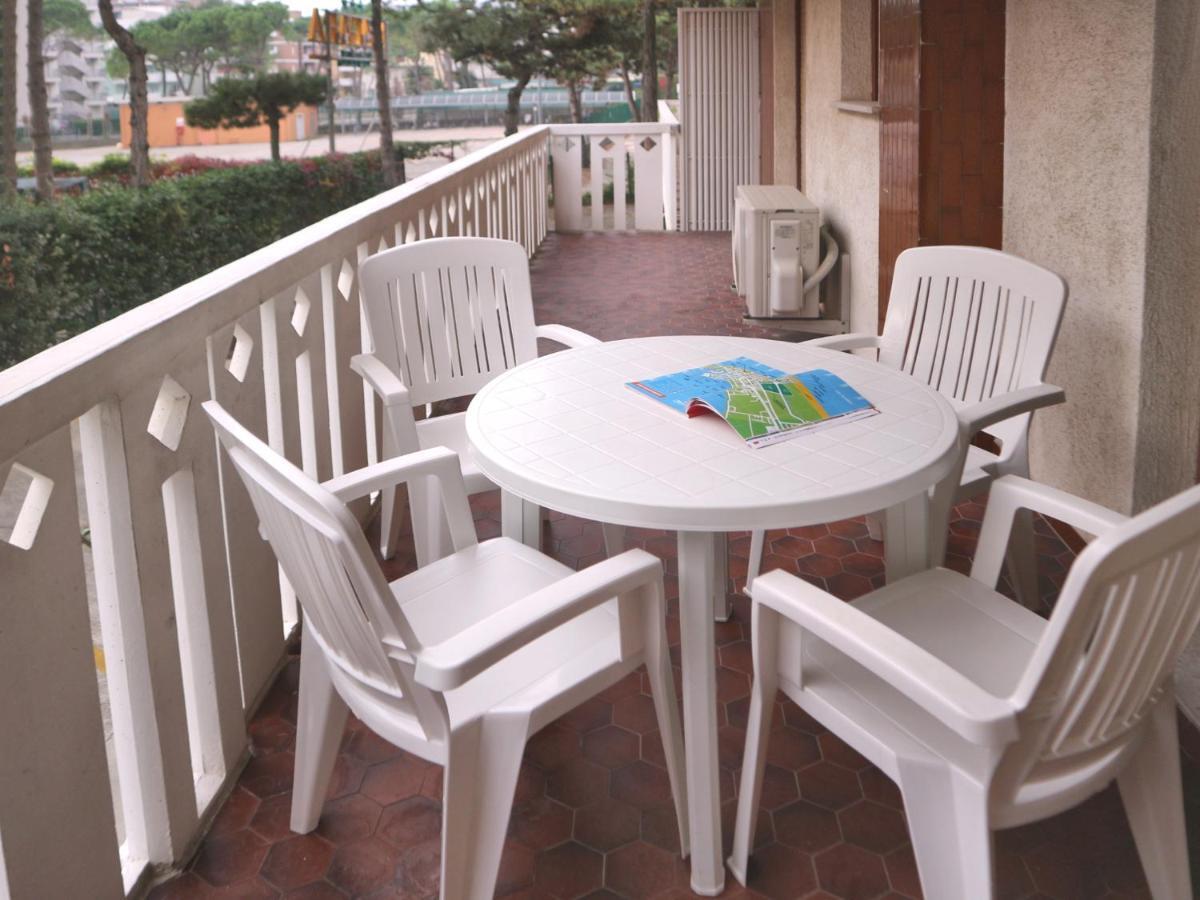 Apartamento Lucerna Lignano Sabbiadoro Exterior foto